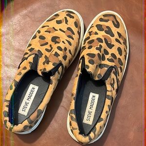 Steve Madden leopard print shoes